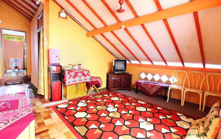 Вонособо: SPOT ON 2514 Homestay Ortegha
