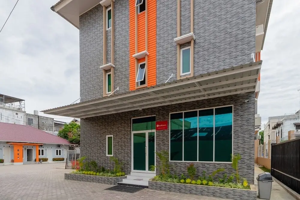 Банда-Ачех: Reddoorz Syariah @ Panglima Polem Aceh