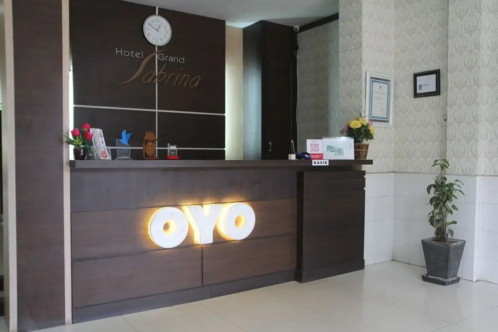 Пангкалпинанг: Hotel Grand Sabrina by OYO Rooms