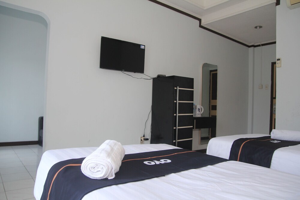 Пангкалпинанг: Hotel Grand Sabrina by OYO Rooms