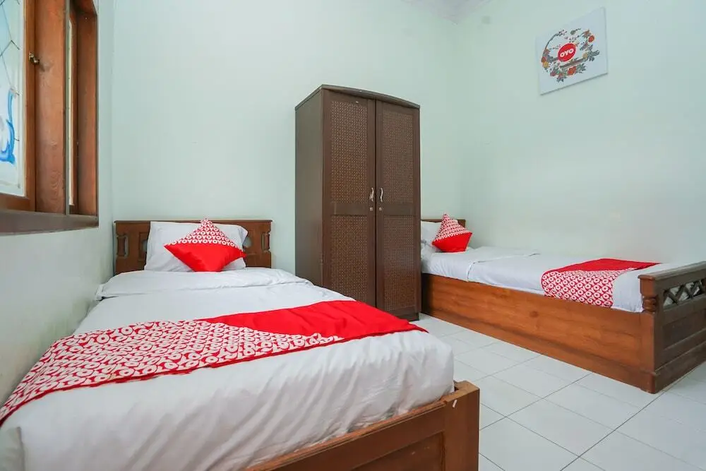 RedDoorz Syariah @ Jalan Sunan Giri Tuban — фото 1