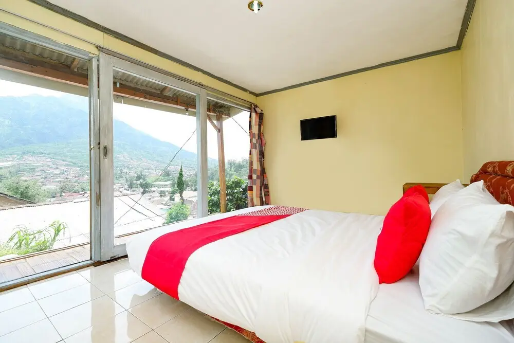Бойолали: Pondok Merapi Cottage by OYO Rooms
