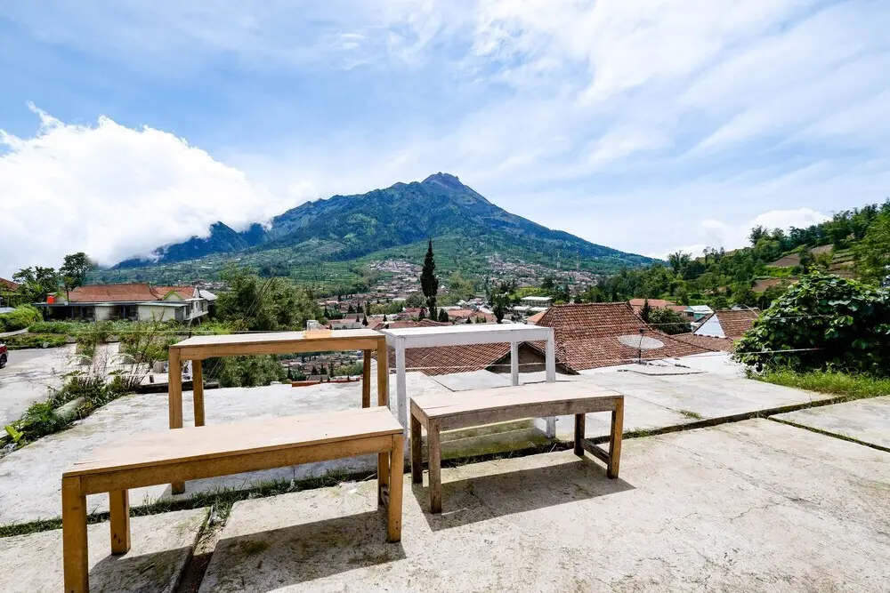 Бойолали: Pondok Merapi Cottage by OYO Rooms