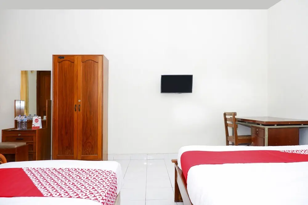 Депок: Hotel Pura Puspa Rosa by OYO Rooms