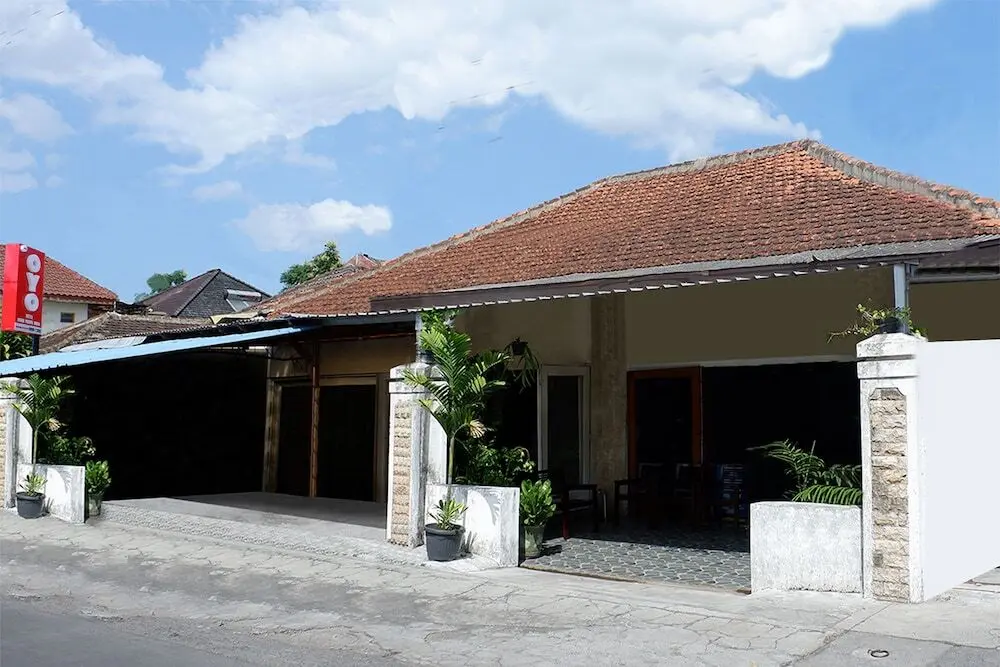 Депок: Hotel Pura Puspa Rosa by OYO Rooms