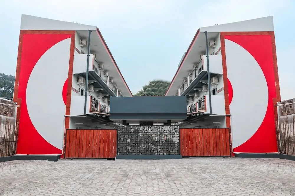 Южный Тангеранг: OYO Life 1823 Tekno Residence