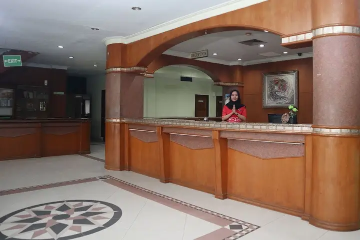Пеканбару: Mona Plaza Hotel By OYO Rooms