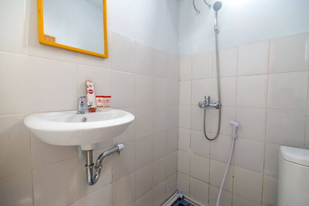 Понтианак: Hm Guest House by Oyo Rooms