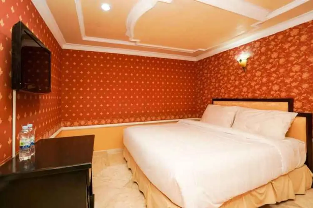Сурабая: Istana Permata Dinoyo by OYO Rooms