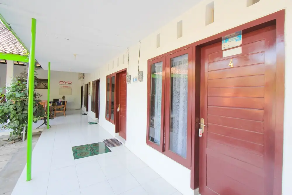 Калипуро: Zam Zam Family Syariah by OYO Rooms