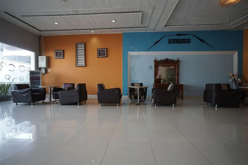 Лубуклингау: Hotel Dempo Permai by Oyo Rooms