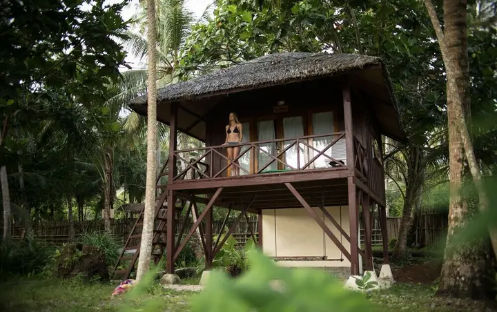 Матан Урунг: Simeulue Surflodges