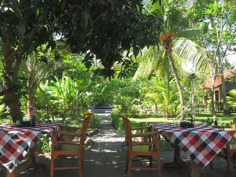Кубутамбахан: Air Sanih Homestay