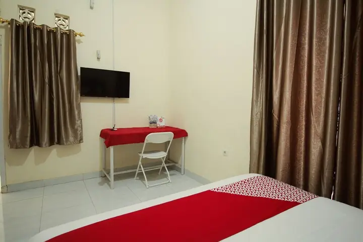 Бандар-Лампунг: Fabio Guest House By OYO Rooms