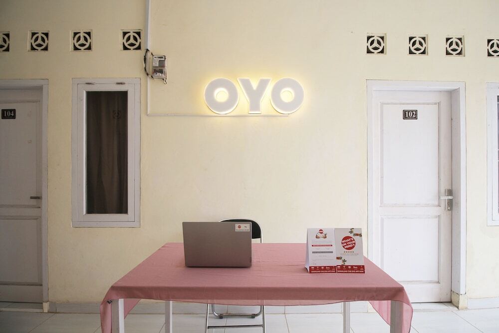 Бандар-Лампунг: Fabio Guest House By OYO Rooms