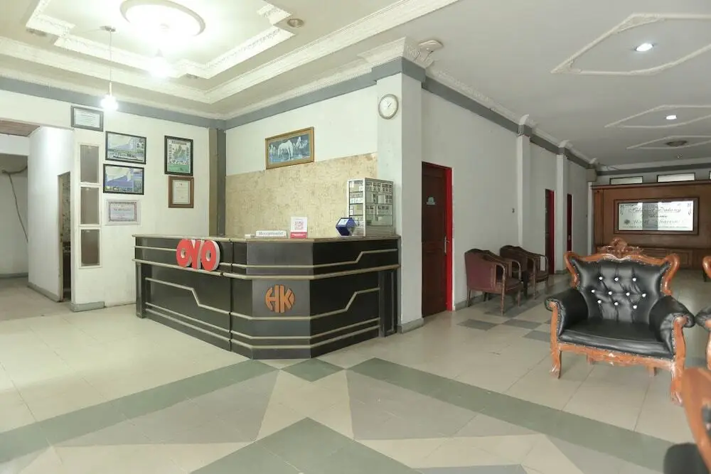 Банджармасин: Hotel Kharisma by Oyo Rooms