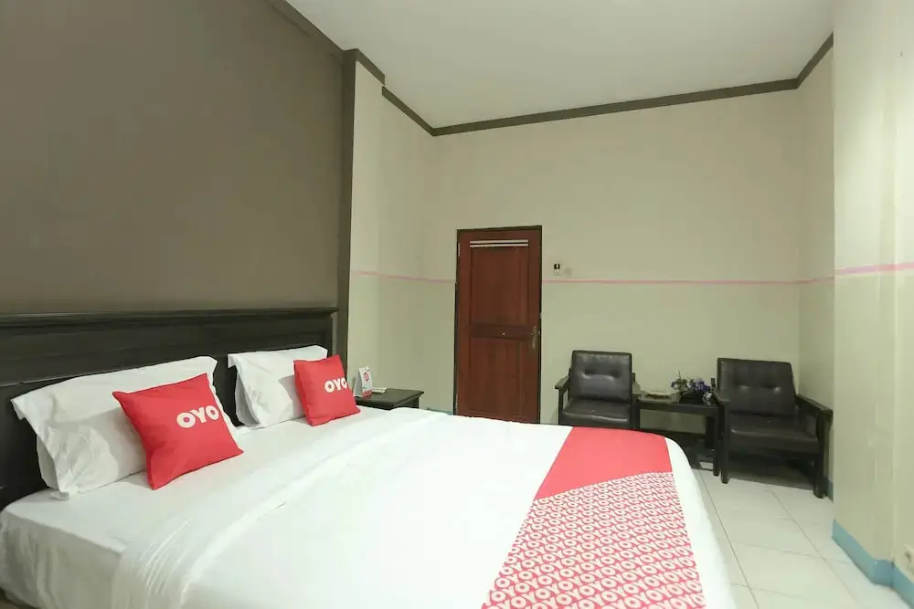 Банджармасин: Hotel Kharisma by Oyo Rooms