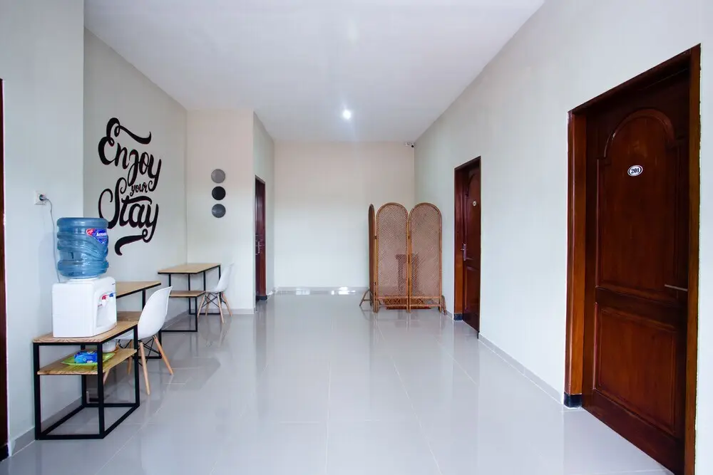 Семаранг: Safara Guesthouse Syariah by Oyo Rooms