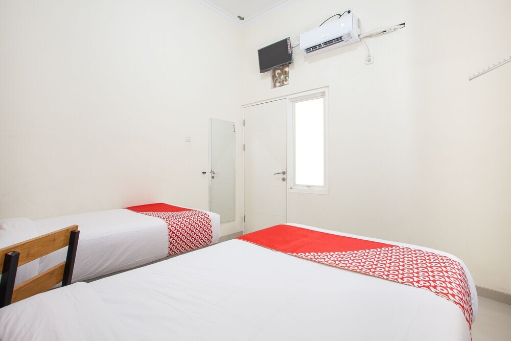 Маланг: Linn's Family Residence by OYO Rooms