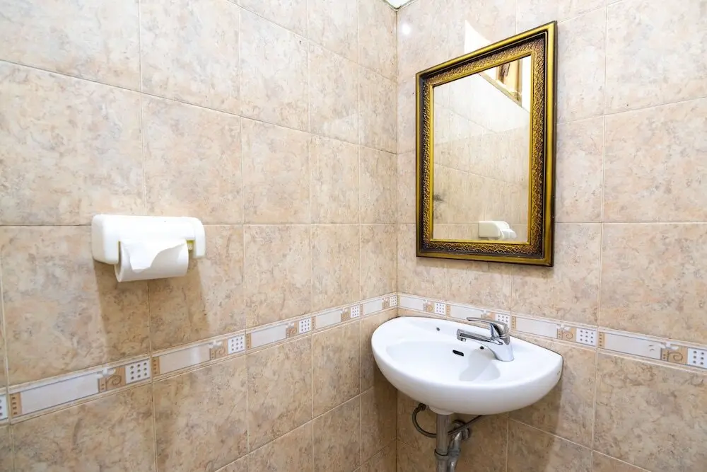 Травас: Sinergi Hotel Tretes by OYO Rooms