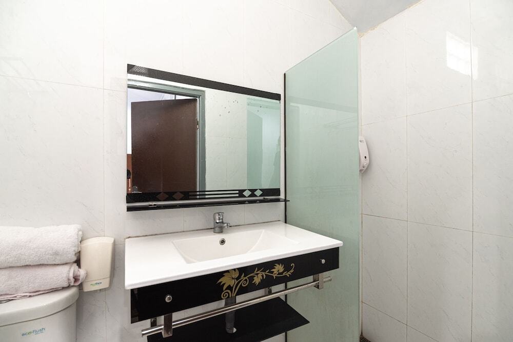 Травас: Sinergi Hotel Tretes by OYO Rooms