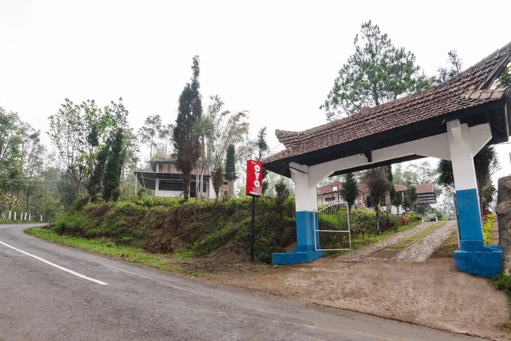 Intan Bromo Homestay by OYO Rooms — фото 1