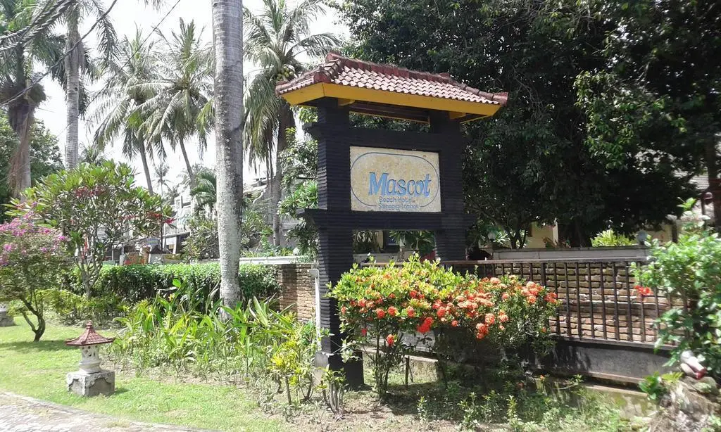 Мангсит: Mascot Beach Resort by OYO Rooms