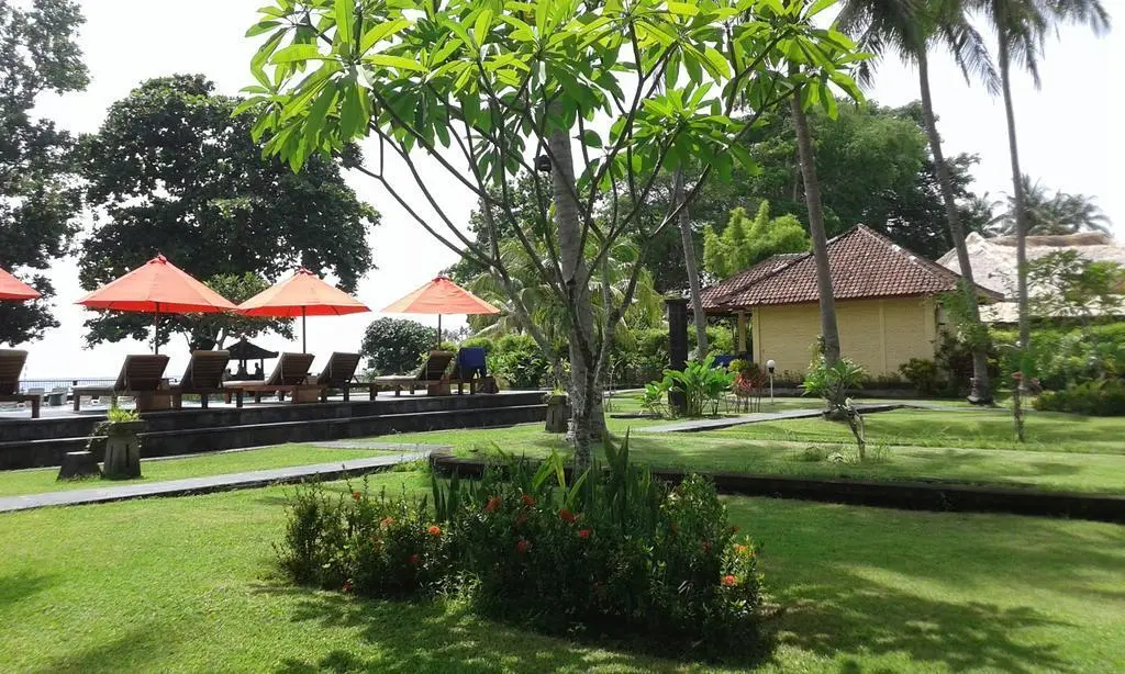 Мангсит: Mascot Beach Resort by OYO Rooms