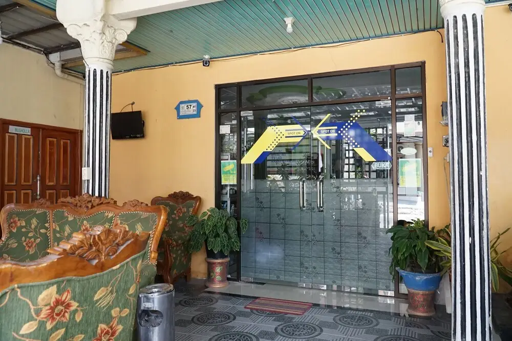 Баликпапан: Sepinggan Asri Syariah Guesthouse by OYO Rooms