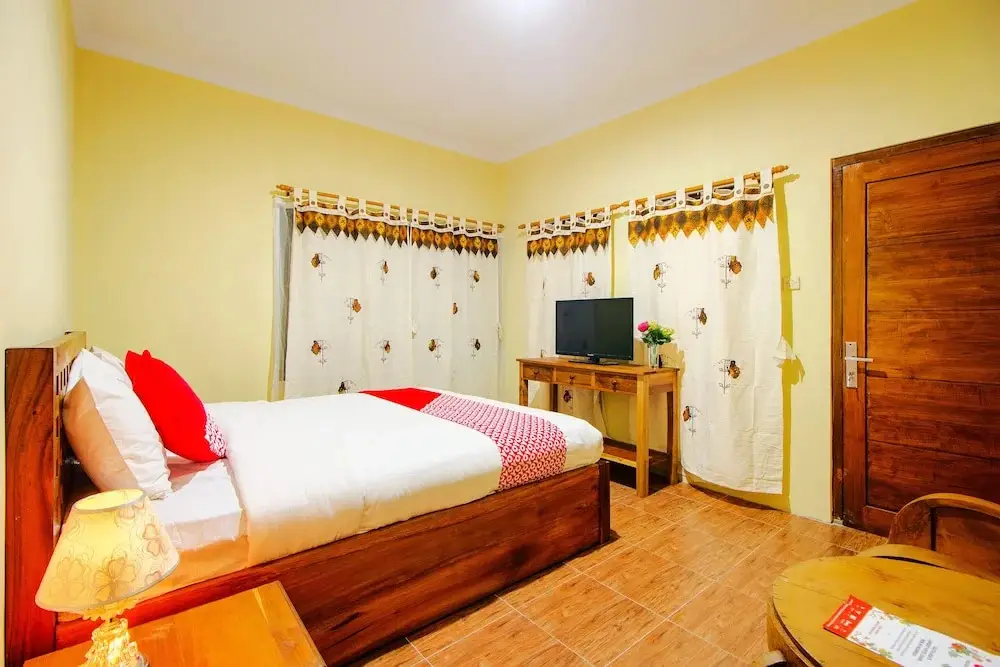 Батуретно: Opak Village Bed and Breakfast by OYO Rooms