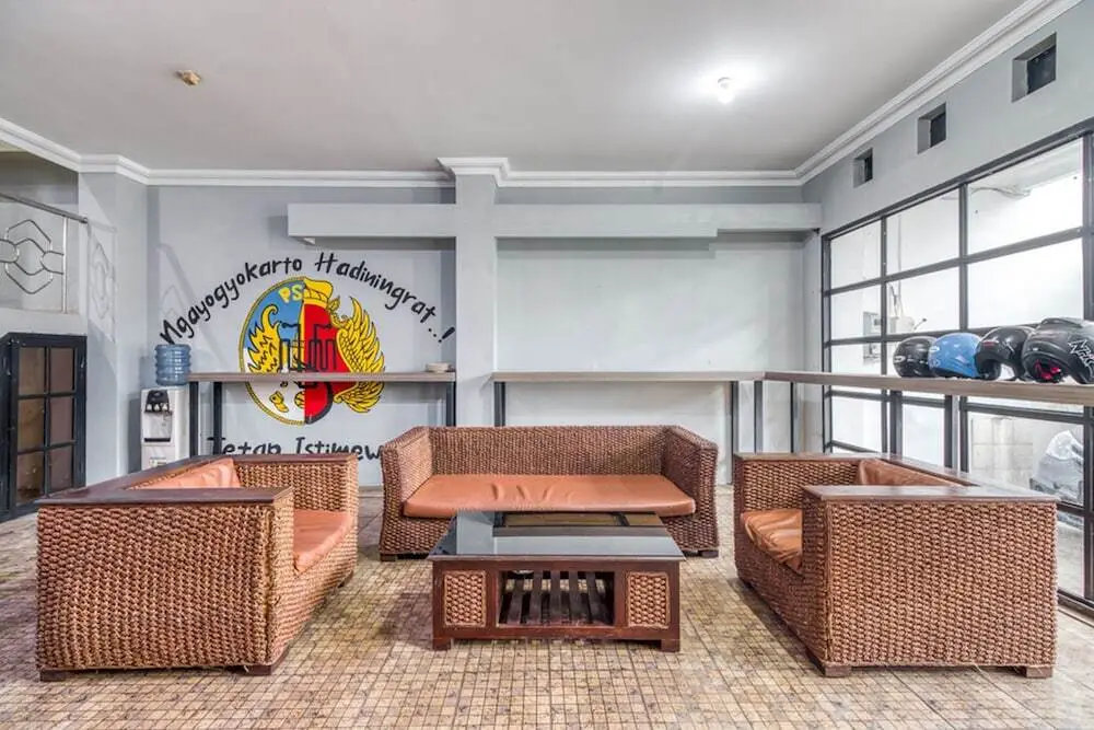 Джокьякарта: Sugeng Rawuh Aliya Hostel by RedDoorz