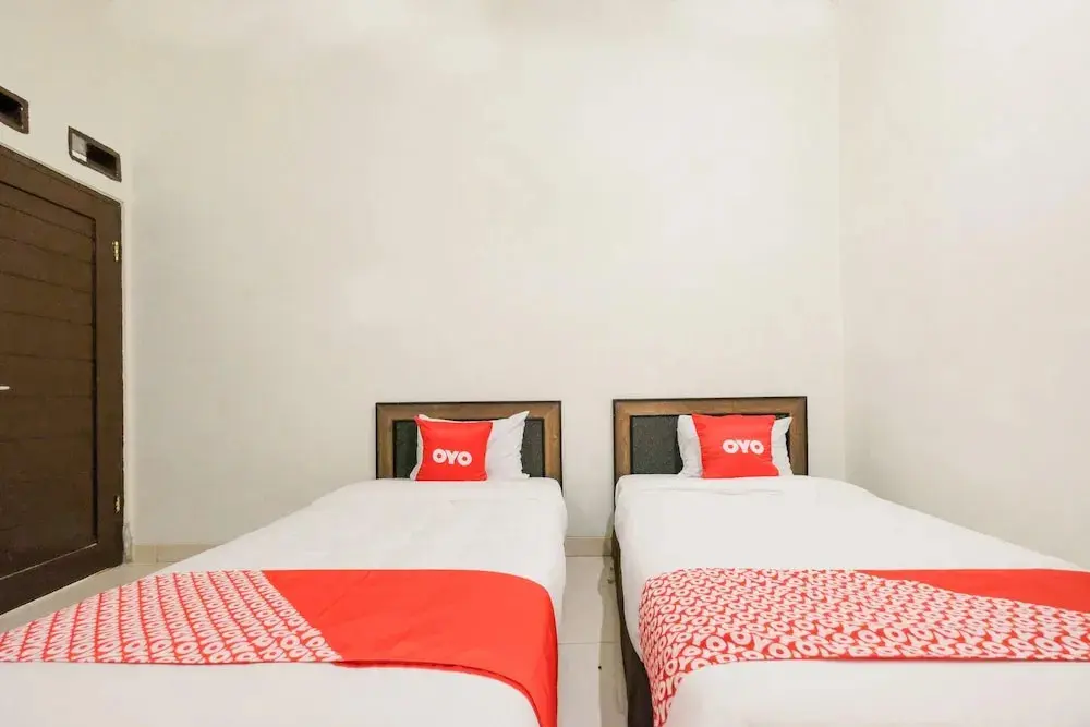 Салатига: Andongkoe 64 Salatiga by OYO Rooms