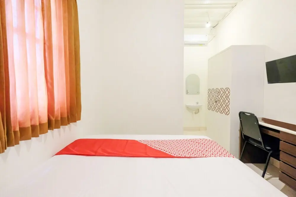 Салатига: Andongkoe 64 Salatiga by OYO Rooms