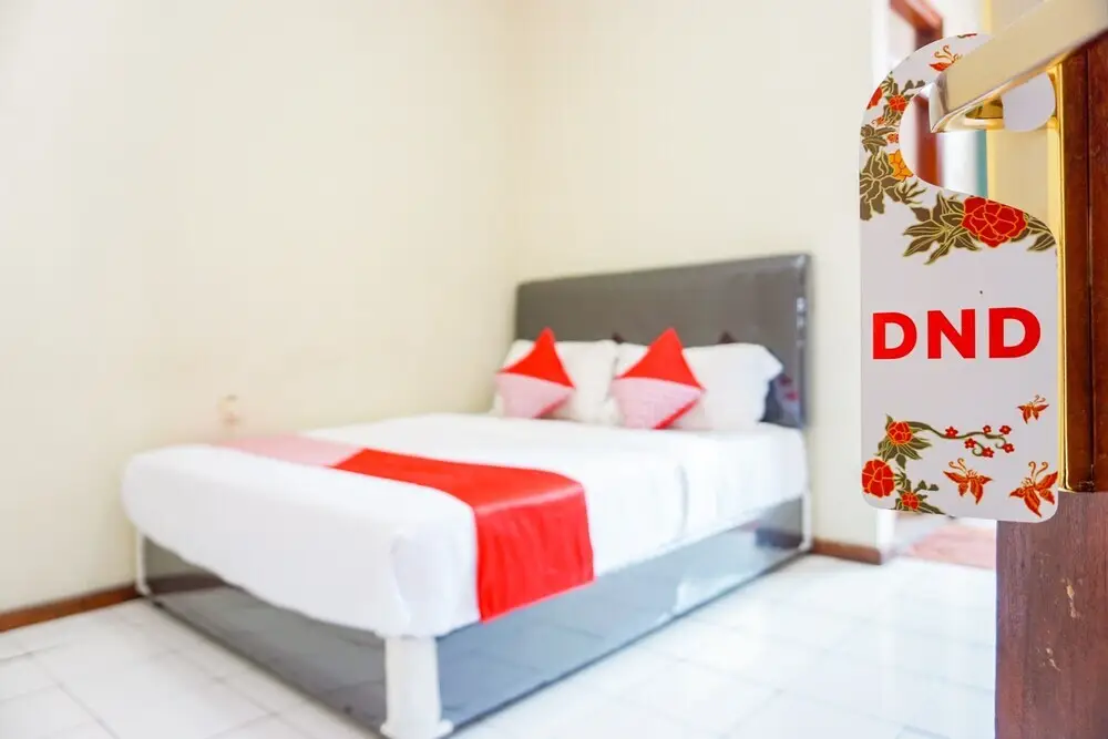 Бандунг: Hotel Kurnia by OYO Rooms