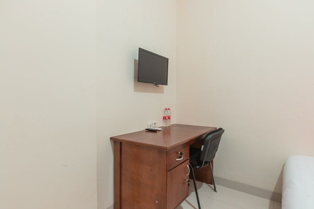 Джакарта: Cempaka Harapan Indah by OYO Rooms