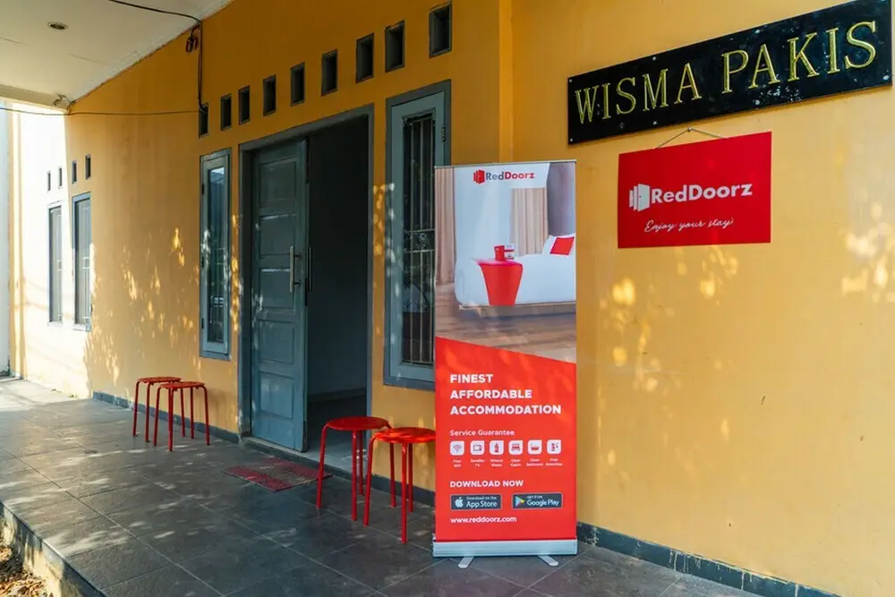 Бекаси: Wisma Pakis by RedDoorz