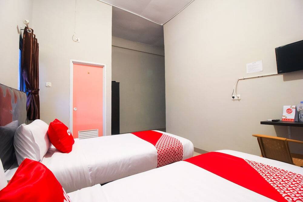 Пеканбару: Fajar Residence by OYO Rooms
