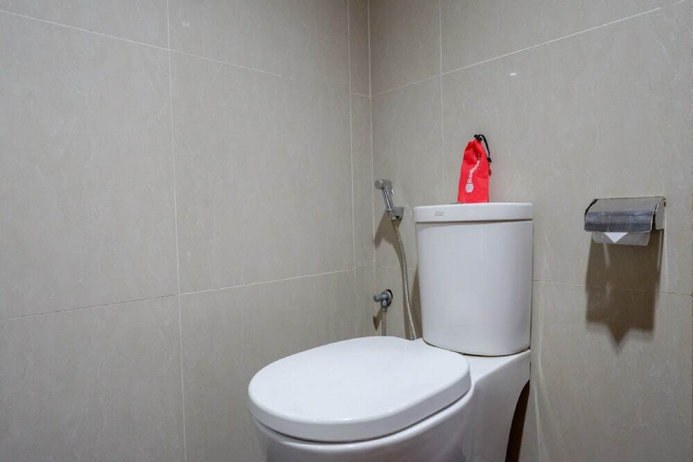 Кендари: Hotel Benua Kendari by RedDoorz