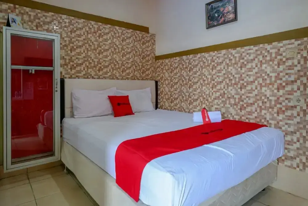Кендари: Hotel Kendari by RedDoorz