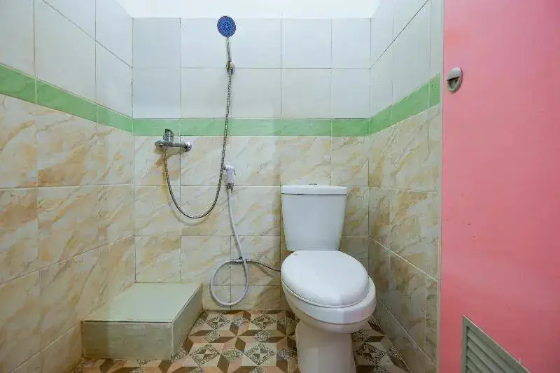 Кудус: Sartika Hotel Pati by OYO