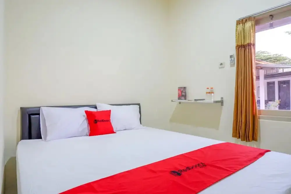 Пурвокерто: Meotel Purwokerto by RedDoorz