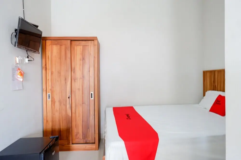 Тегал: Belfia Home by RedDoorz