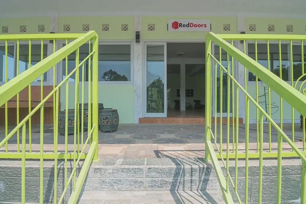Субанг: Wisma Syariah Melon Paska by RedDoorz