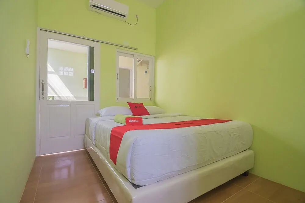 Субанг: Wisma Syariah Melon Paska by RedDoorz