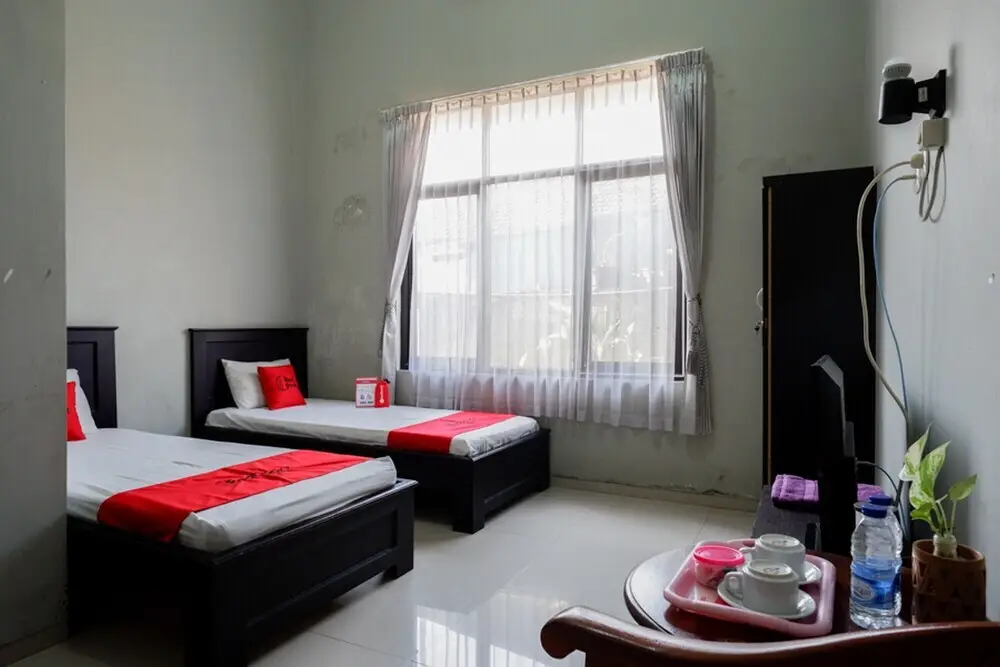 Кудус: Harmony Homestay Kudus by RedDoorz
