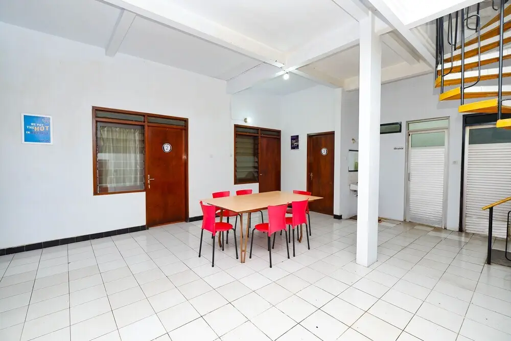 Кудус: Simpang Tujuh Residence by OYO Rooms