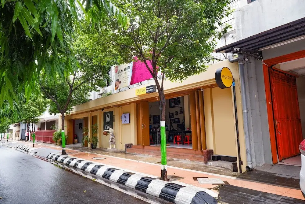 Кудус: Simpang Tujuh Residence by OYO Rooms
