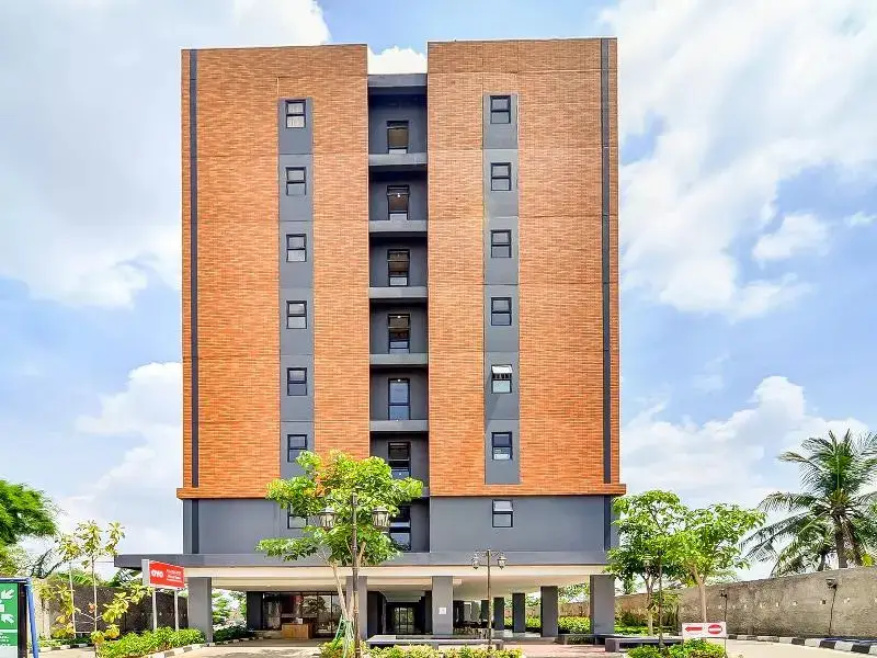 Караванг: Urban Town Apartment Karawang by OYO Rooms