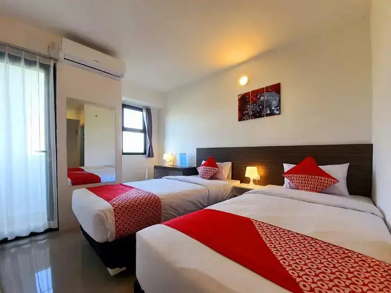 Караванг: Urban Town Apartment Karawang by OYO Rooms