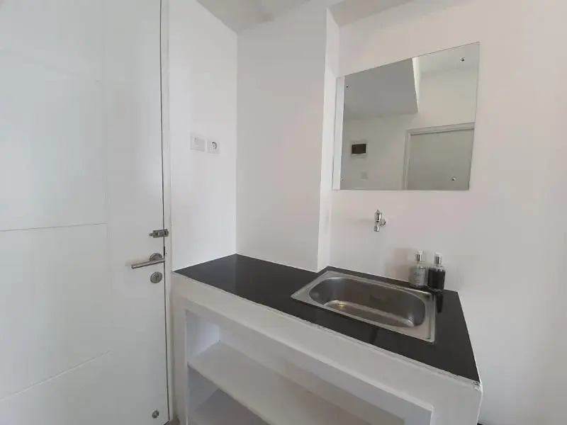 Караванг: Urban Town Apartment Karawang by OYO Rooms
